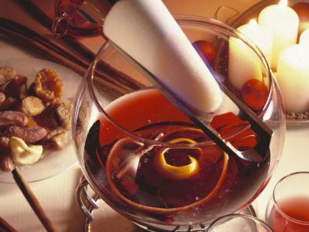 So lässt sich Feuerzangenbowle selber machen